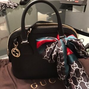 Authentic Gucci bag,new condition.